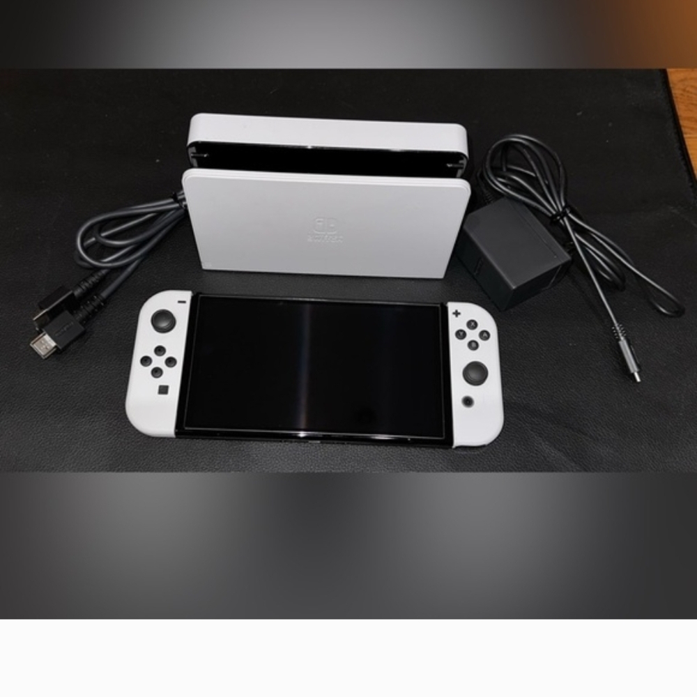 Nintendo Switch with Gray Joy-Con and Dock - Picture 2 of 14